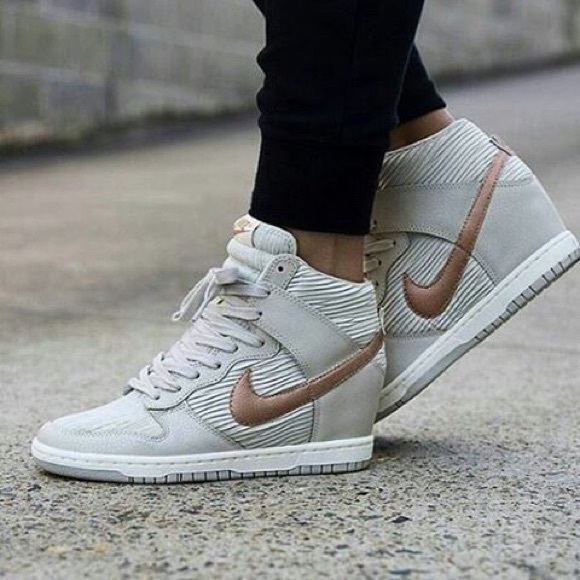 nike dunk sky high homme beige